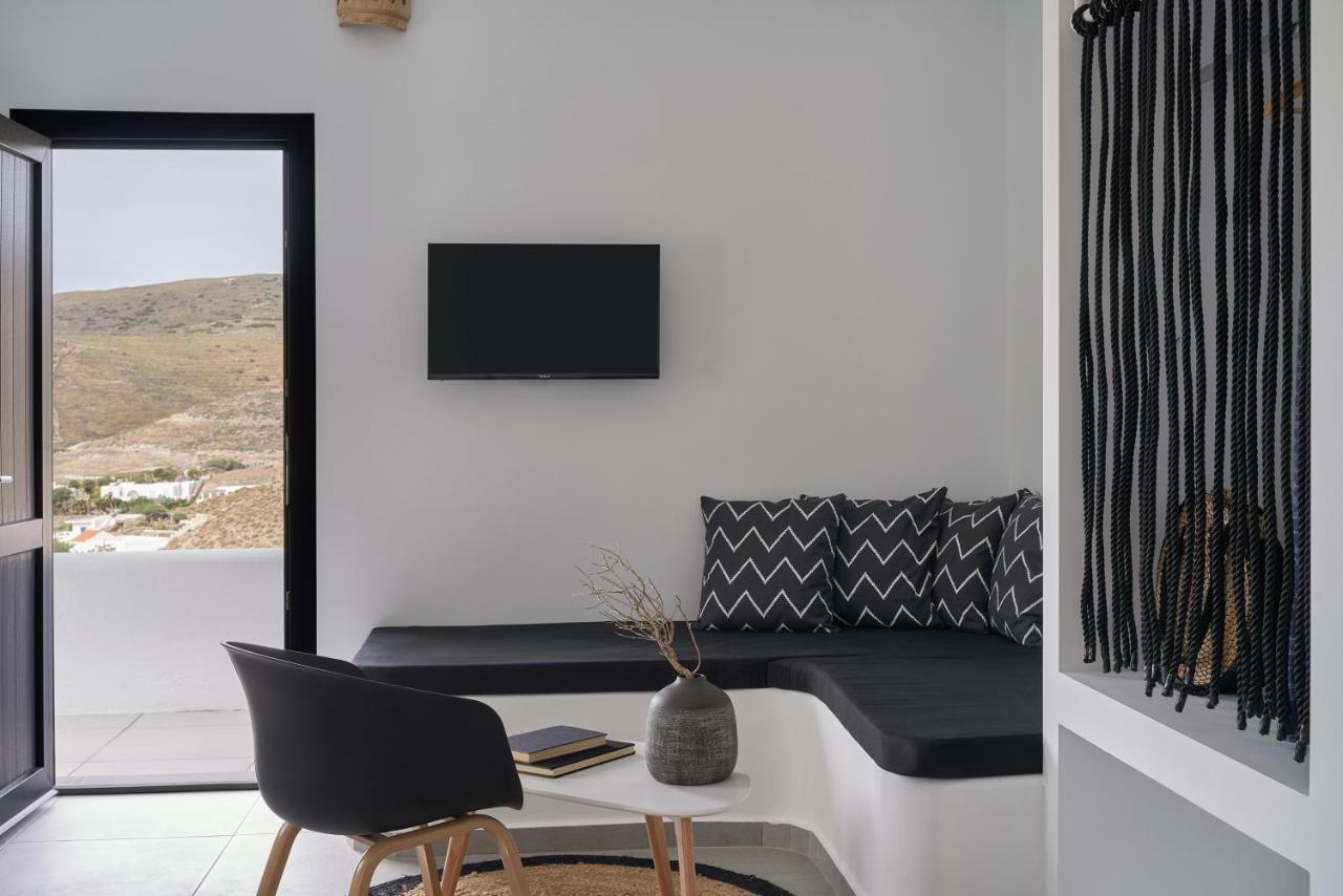 The Thermia Suites Kíthnos Dış mekan fotoğraf
